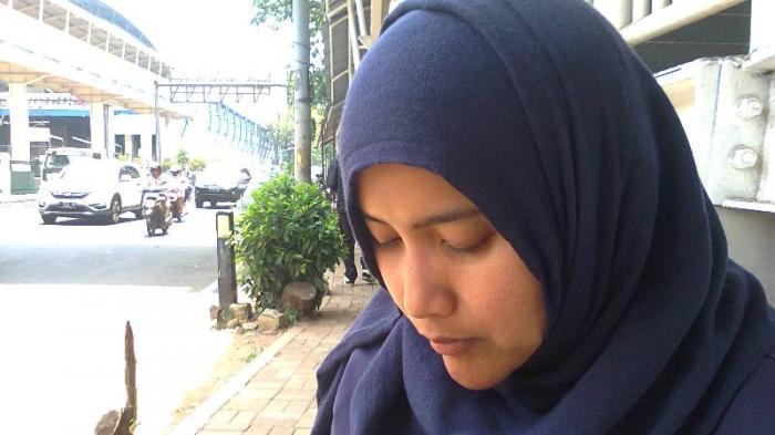 Dewi Rachmayani yangmemviralkan salah satu tukang ojek langganannya di stasiun Palmerah, Jakarta Barat