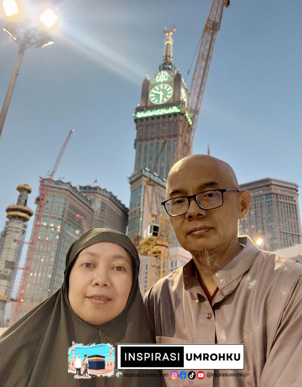 Umroh Travelpreneur Muhamad Syukri dan Siti Rochmah