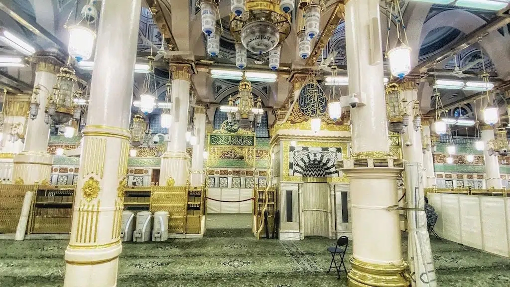 Mengenal 6 Tiang Utama Raudhah Masjid Nabawi
